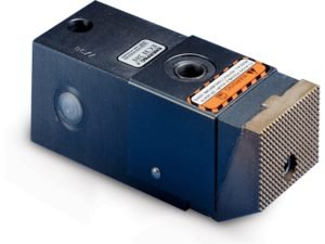 ECH202, Гидравлический Выдвижной Зажим, Удерживающая Сила 3900 фунтов