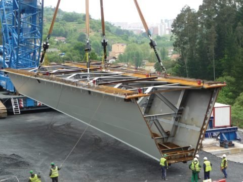 SHS45520MJ, Синхронная Подъемная система, 4 Цилиндра, Грузоподъемность 240 Тонн, Ход 19 дюймов, Система Ручного управления, 460-480 В переменного тока, 60 Гц