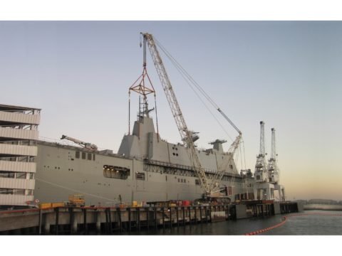 SHS45560AJ, Синхронная Подъемная система, 4 Цилиндра, Грузоподъемность 240 Тонн, Ход 59 дюймов, Система Автоматического управления, 460-480 В переменного тока, 60 Гц